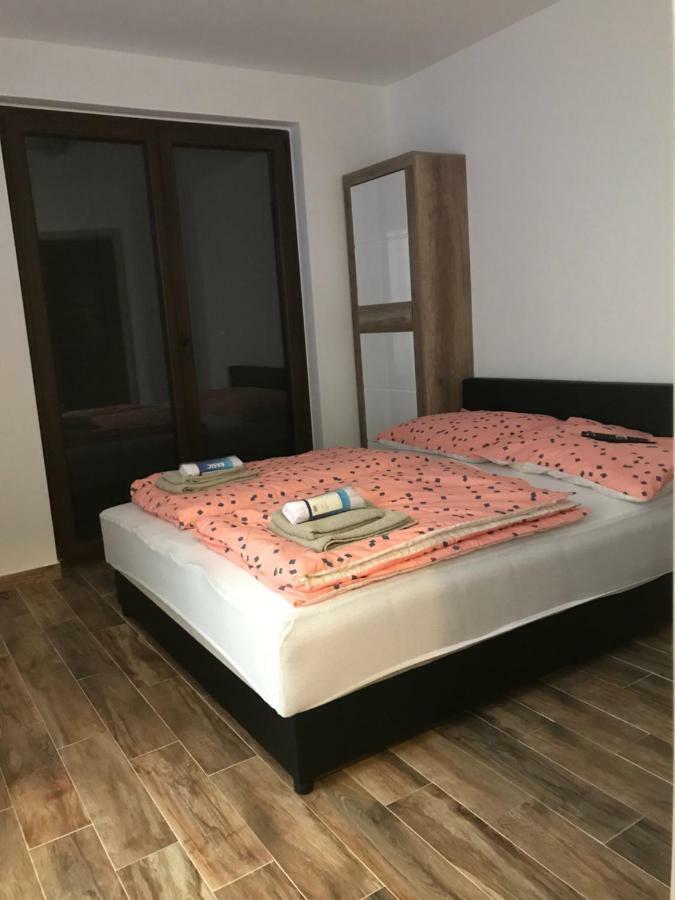 Apartments Simoneta Malinska Extérieur photo